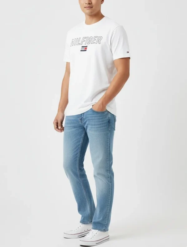 Tommy Hilfiger Men's T-shirt Hilfiger (Medium) - Image 7