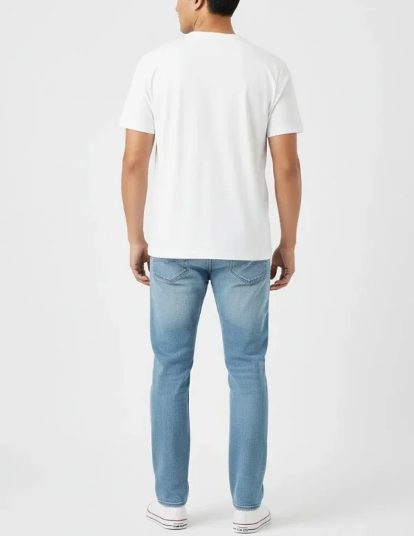 Tommy Hilfiger Men's T-shirt Hilfiger (Medium) - Image 8