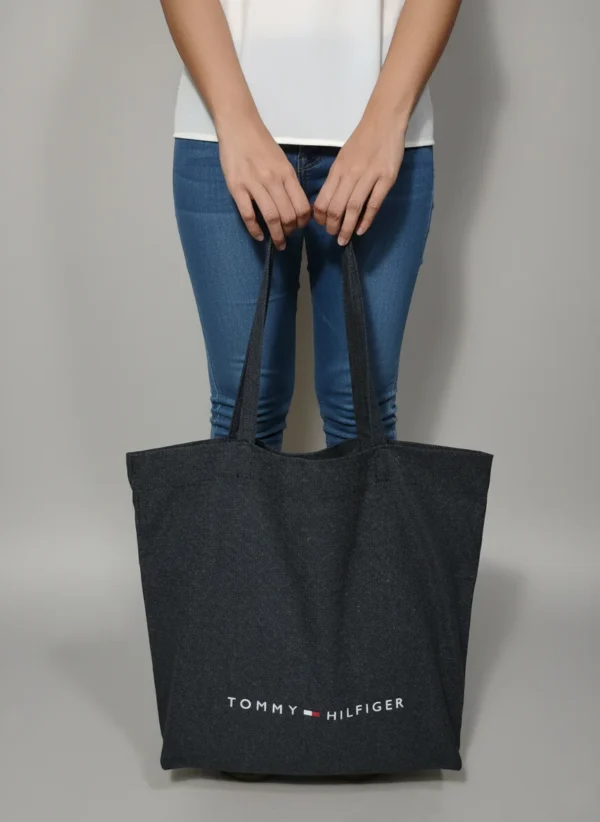 Tommy Hilfiger Canvas Tote Bag (Black) - Image 7
