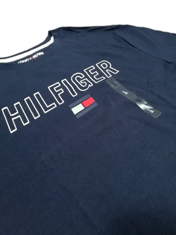 Tommy Hilfiger Men's T-Shirt (Large) - Image 2