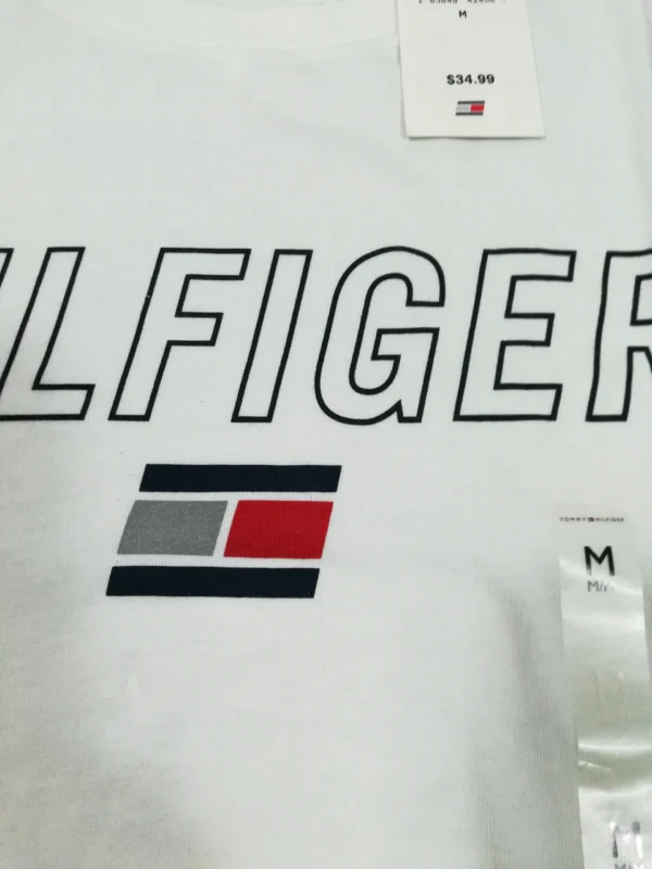 Tommy Hilfiger Men's T-shirt Hilfiger (Medium) - Image 3