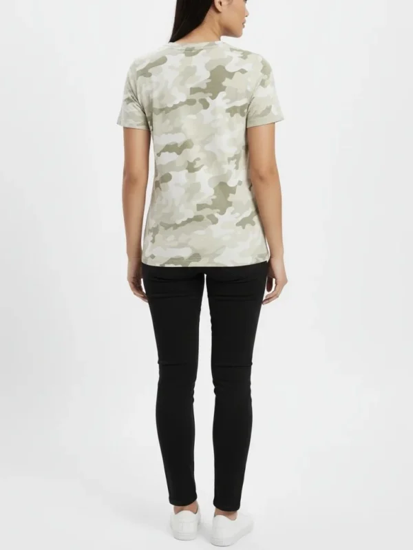 Gap Logo Women's Camo Army T-shirt (Large) - Image 8