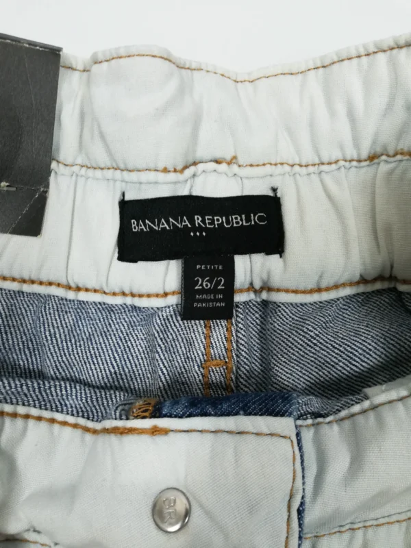 Banana Republic Women's High-Rise Denim Shorts (Size 26  2P, 3 Inseam) - Image 3